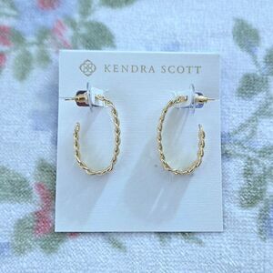 Kendra Scott "Grier" Hoop Earrings in Gold💛